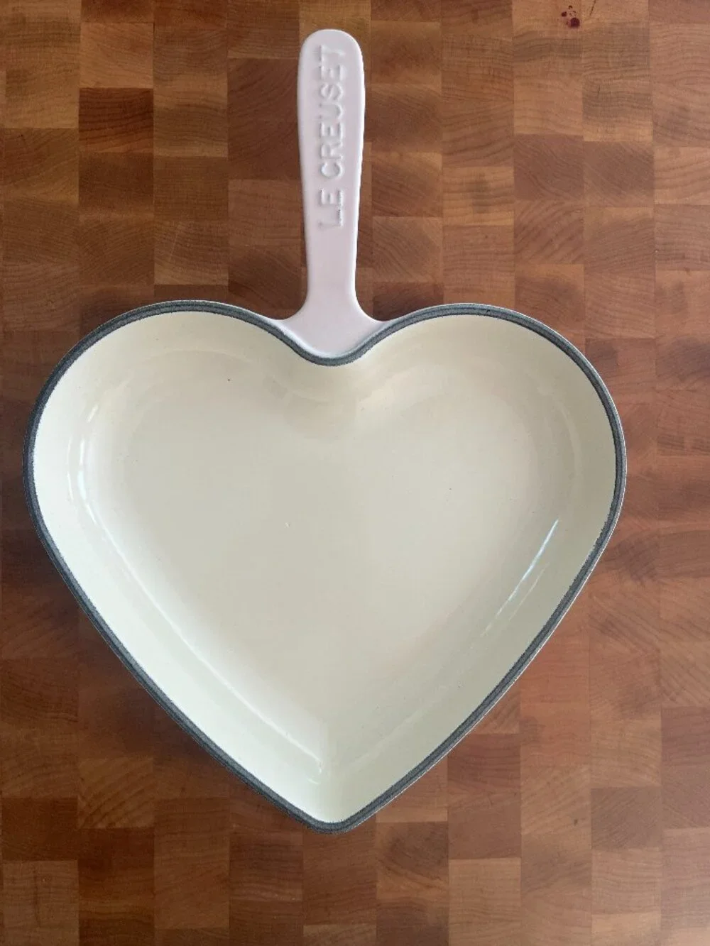 Le Creuset Enameled Cast Iron Heart Skillet Fry Pan